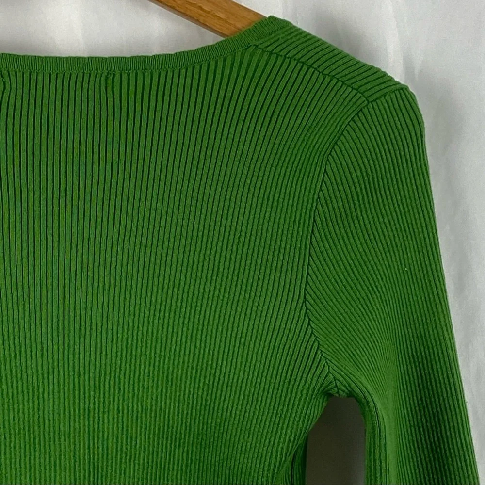Forever 21 Women’s Green Ribbed Long Sleeve Cropped Sweater Cardigan Top Medium